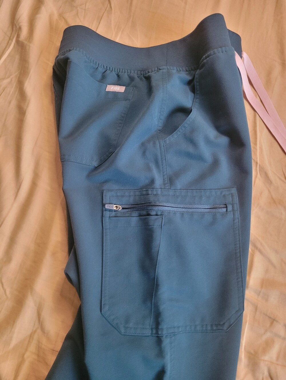 Figs Yola 2.0 Scrub Pants,Caribbean Blue,Yoga Waistband,XS petite - Picture 15 of 16